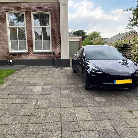 Free Standing 25 Min Amsterdam 10 Min * Akersloot