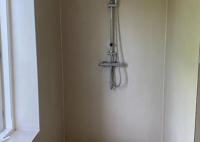 Free Standing 25 Min Amsterdam 10 Min * Akersloot