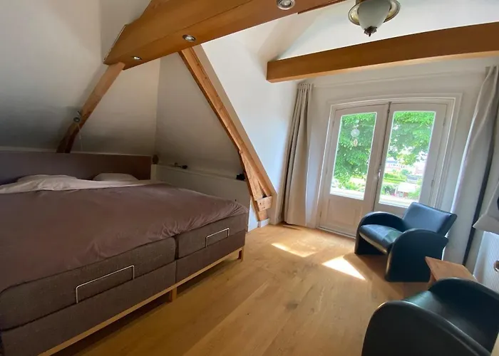 Free Standing 25 Min Amsterdam 10 Min Akersloot